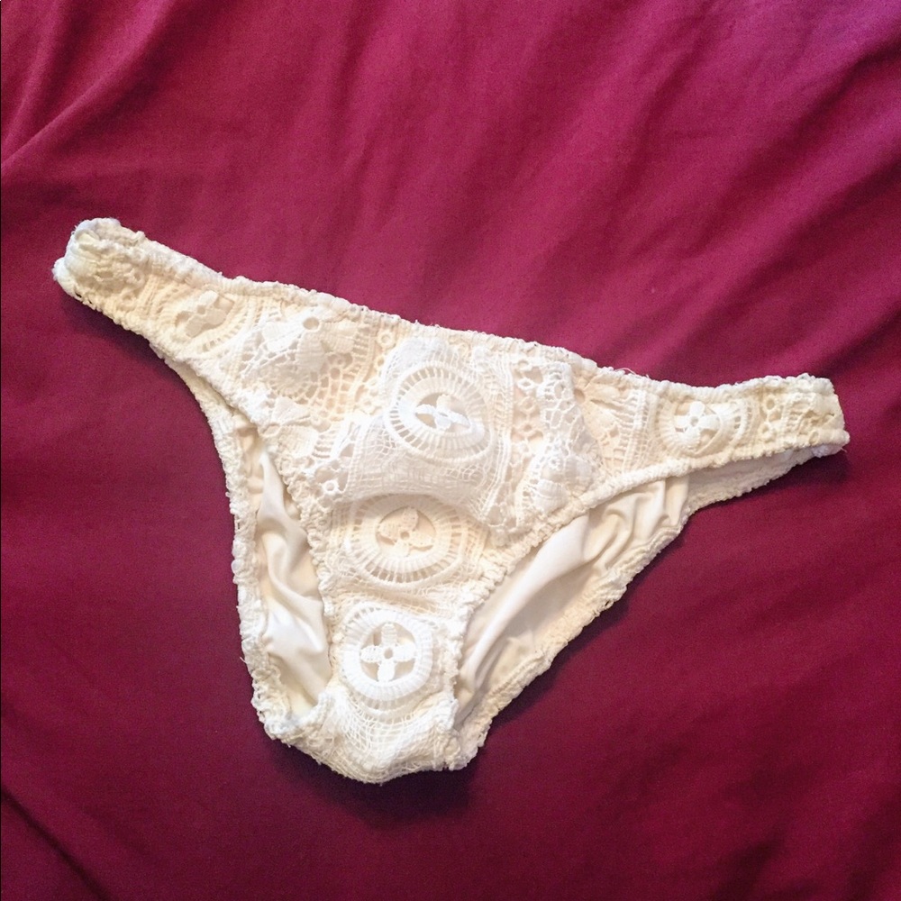 ❌SOLD❌LA Hearts swimsuit bottom